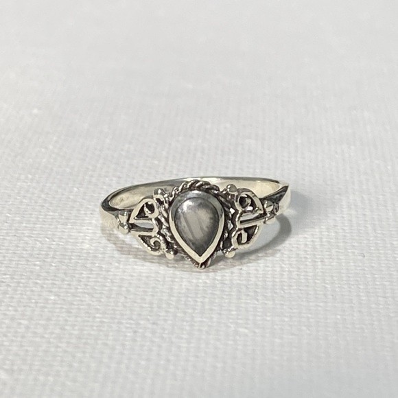 Jewelry - Sterling Silver Genuine Gemstone Ring Size 7.25 NWOT